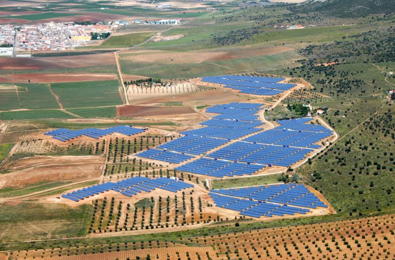 ENERGÍA FOTOVOLTAICA Grupo Alumbra